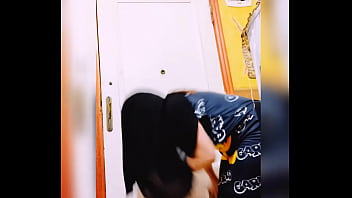 Rutin Seksi Cewek Arab Berhijab, Goyangan Pantat Besar Dan Montoknya Bikin Greget (video Pertama)