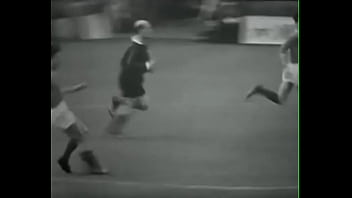 Italia Vs Korea Utara 1966: Pertarungan Sengit Di Ranjang Sepak Bola