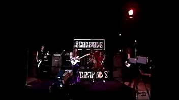 Gelora Nafsu Scorpions: Konser Liar Yang Membakar 1977