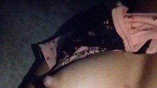 Bhabhi Genit Telanjang Tanpa Wajah, Tampilkan Tubuh Menggoda