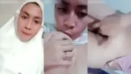 Ukhti Telanjang Mengenakan Mukenah Yang Menggoda