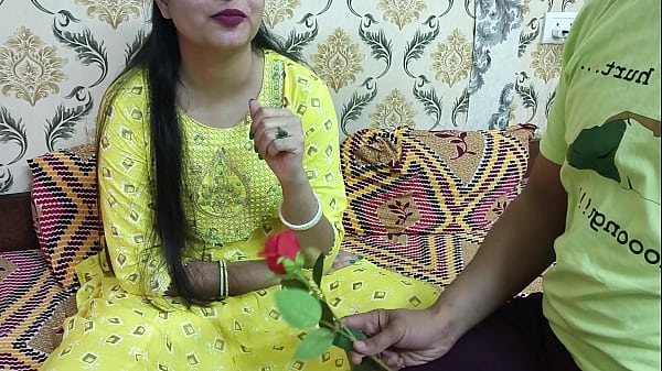 Valentine’s Day India: Kakak Tiri Menggoda Adik Tirinya Saara Dengan Rayuan Mesum, Tapi Menyembunyikan Niat Asli Yang Lebih Liar