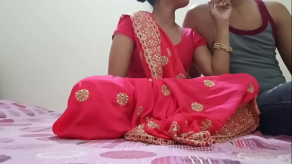 Gadis India Yang Baru Menikah, Bhabhi Seksi Itu Bergoyang Liar Dalam Posisi Doggy Style Bersama Devar Dengan Suara Erotis Yang Jelas