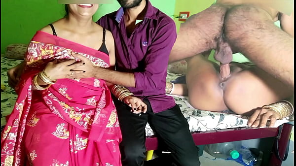 बायोलॉजी ट्यूशन के दौरान सर ने अकेले में छात्र की सौतेली माँ के साथ गुप्त संबंध बनाए