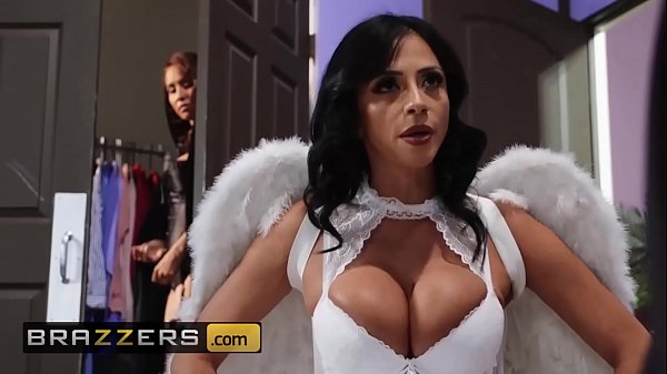 Sihir Seksi Dan Kejam – (ariella Ferrera, Isis Love) – Penyihir Milf Bagian 1 – Brazzers