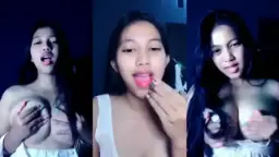 Goyang Ganas Remas Payudara, Desah Menggoda