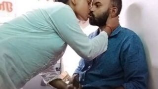 Video Mesum Wanita Panas Menggoyang Kontol Penjaga Toko