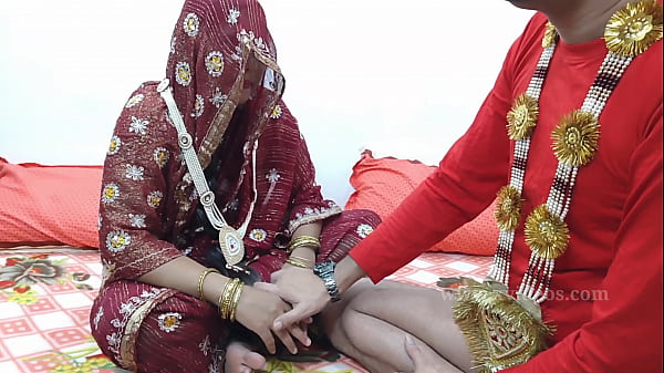 Perawan Malam Pertama, Suami Garuk Memek Istri Sampai Meraung-raung