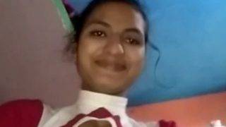 Montok Memek Mulus Ditunggangi Kontol Panas