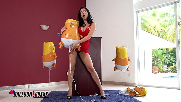 Amateur Boxxx – Milf Rusia Crystal Rush Menggesek Balon Trump
