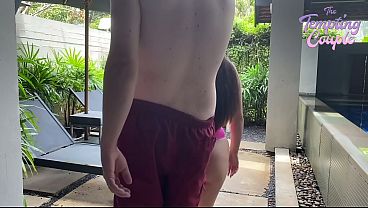 Gadis Thailand Menggoyang Klien Bule Kontol Besar Untuk Oral, Ngentot, Dan Squirting!
