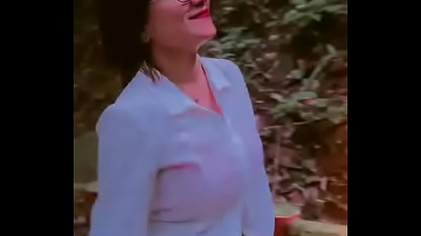 Goyangin Pantat Babita Bikin Ngaceng.