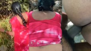 Nonton Video Desi Cewek Kampung Bugil Goyang Ngewe Di Tempat Terbuka – Part 1