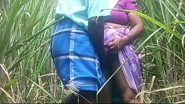 Desa India, Pasangan Ml Di Alam Bebas, Panas Dan Basah.