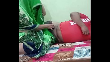 Desi Pasutri India Lagi Ngewe Panas Di Ranjang.