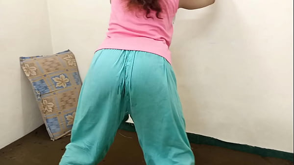 Ngentot Memek Tiri Sambil Ngaji, Bokep Viral Hot Abis.