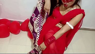 Pengantin Baru India Pake Sari Merah, Ngerayain Valentine Sama Suami Desi, Crot Di Dalem – Bokep Hindi Paling Hot