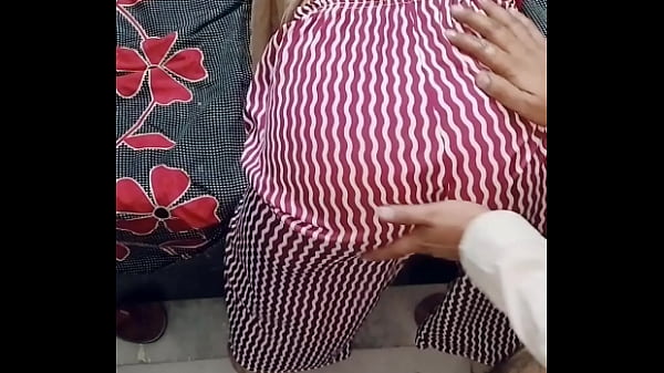 Priyanshisharma14 Lagi Nunduk, Gue Todong Dari Belakang Pake Bahasa Hindi