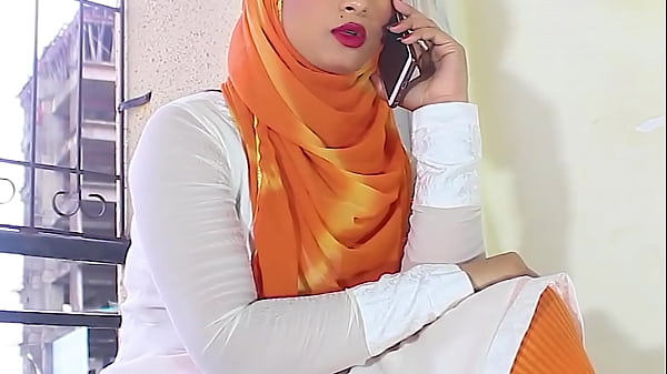 Salma Cewek Hijab Lagi Ngewe Sama Temennya, Suara Hindi Mesum Banget