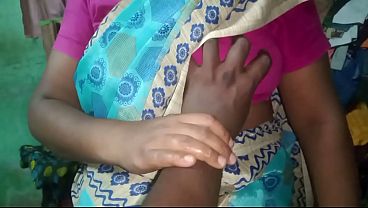 Bini India Priyanka Lagi Sange, Bikin Video Bokep Di Rumah