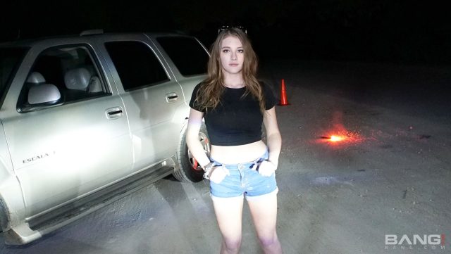 Bang! Melody Marks Pake Memeknya Biar Keluar Dari Masalah
