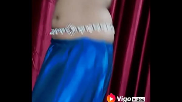 Vigo Cewek India, Goyangannya Bikin Meleleh