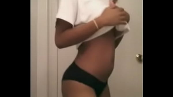 Homemade Ebony Dance, Bikin Lo Pengen Ngepin Gue Sekarang Juga.
