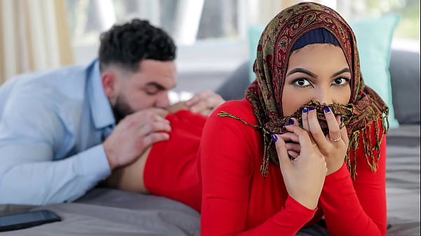Stepnya Mau Ngajarin Stepnya Yang Pake Hijab Beberapa Hal Sebelum Nikah, Bikin Makin Pengen.