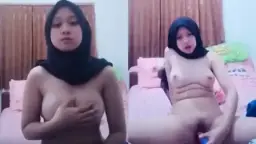 Hijab Ngeseks Pakai Botol Parfum Sampai Muncrat