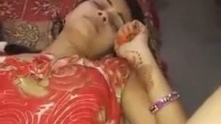 Istri Desi Cantik Telanjang Dijari Mms
