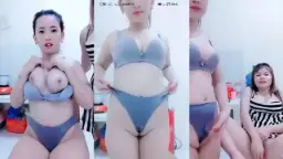 Miss Hikari Pamer Susu Montok Sampe Bikin Ngiler