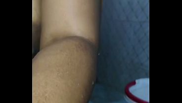Ibu Tiri Desi India Lagi Mandi, Mms Kamera Tersembunyi, Istri Beneran.