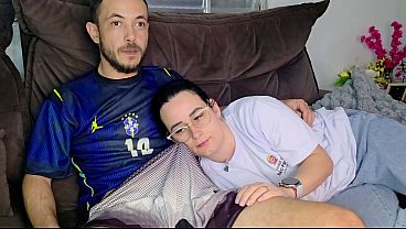 Irmã Se Excita Com Irmão Durante Jogo Do Brasil, Clima Quente E Safado.